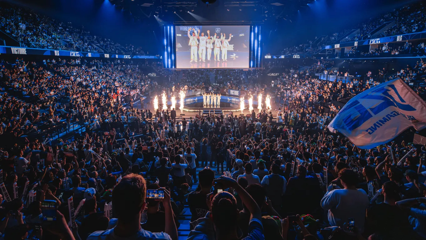 G2战队逆风翻盘，尺帝卡莎花生巨魔闪耀电竞巅峰对决